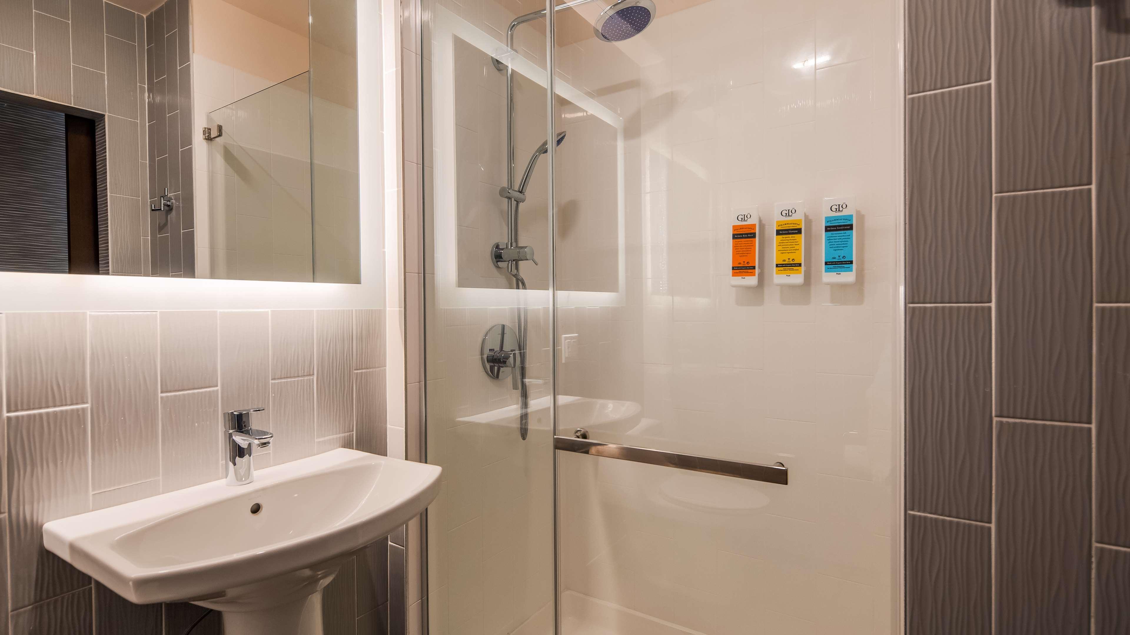 Glo Best Western Brooklyn Nyc New York Bagian luar foto