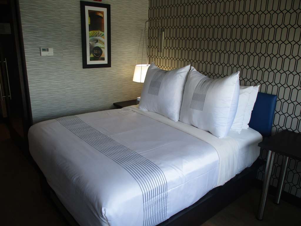 Glo Best Western Brooklyn Nyc New York Ruang foto